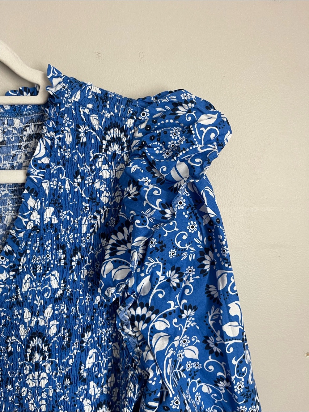 SUGARLIPS Blue Floral Smocked V-Neck Maxi Dress Sz 2X - Picture 5 of 9